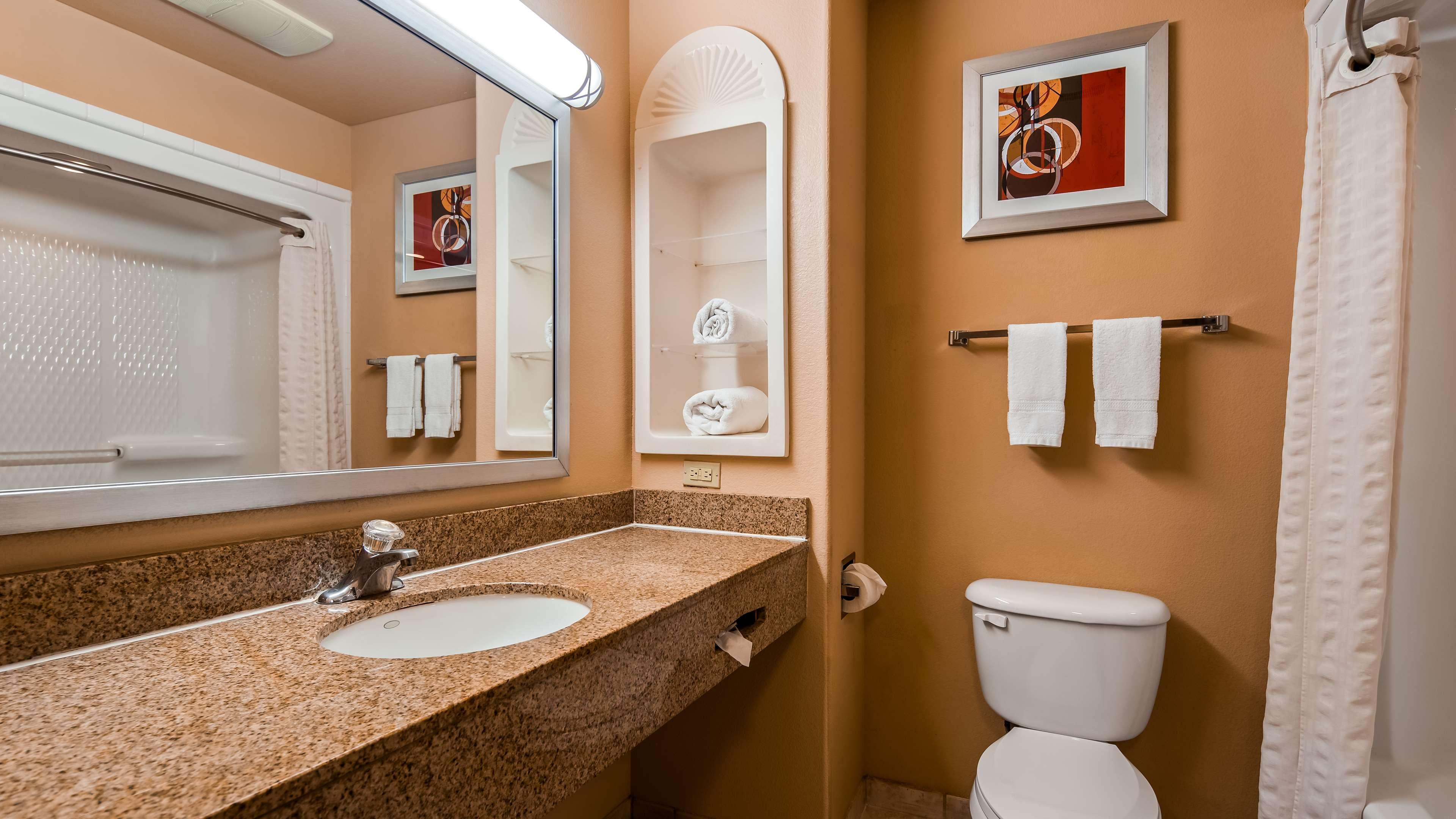 Best Western Plus The Woodlands Ngoại thất bức ảnh